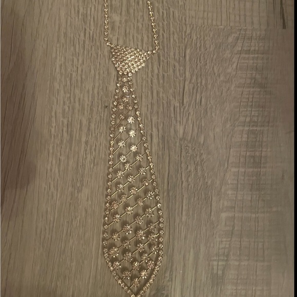 Rhinestone Tie Necklace - Picture 2 of 2